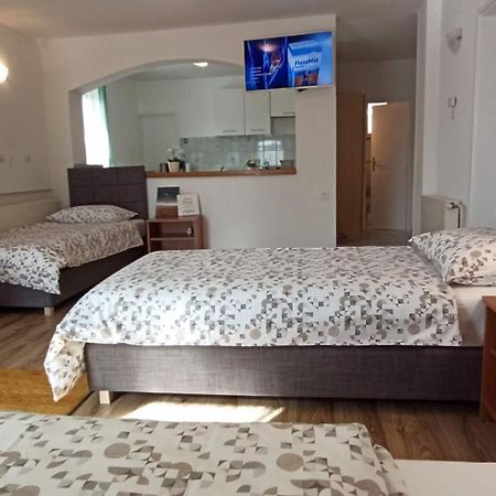 Studio Apartmani Ok Lipik エクステリア 写真