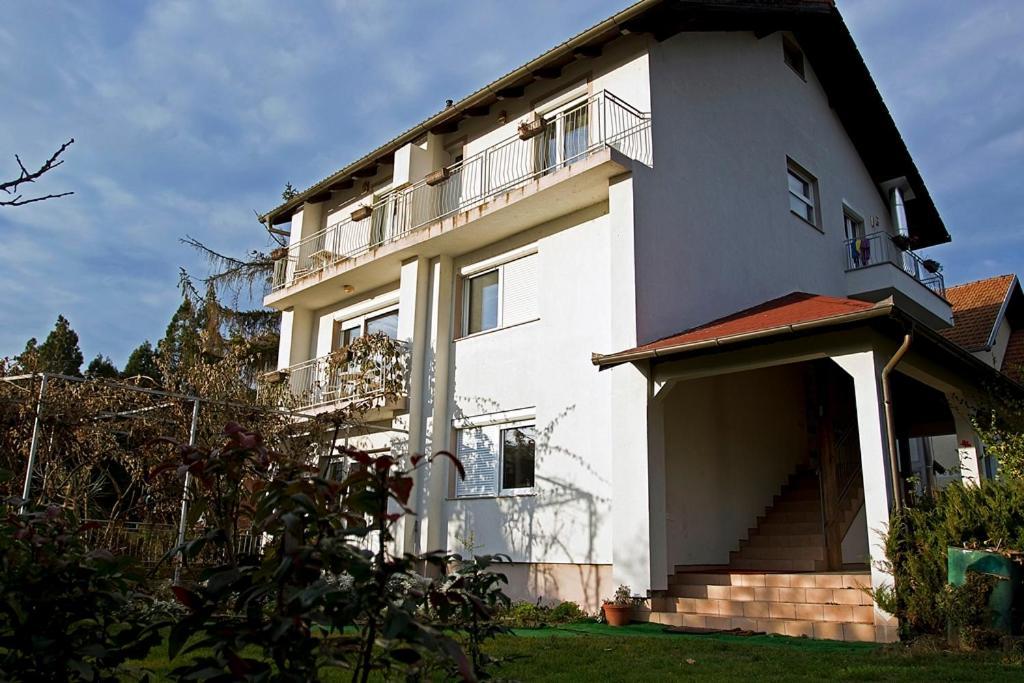 Studio Apartmani Ok Lipik エクステリア 写真